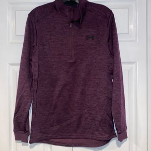 Under Armour loose fit size small 1/4 zip
